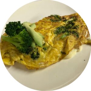 Omellette de huevo con salchicha o jamón