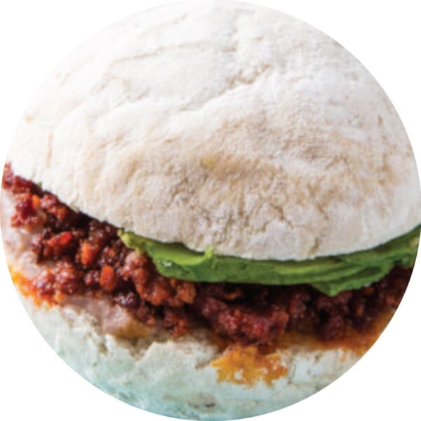 Pambazo de Frijoles con Chorizo y Queso (Recomendación Saludable)
